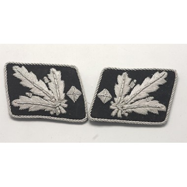 SS Lt General.(SS Gruppenfuhrer) Collar Tabs