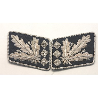 SS Oberstgruppenfuhrer Collar Tabs