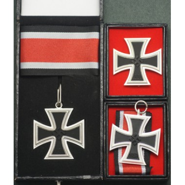 WW2 German Iron Cross Set