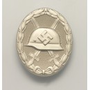 WW2 German Infantry Medal Set