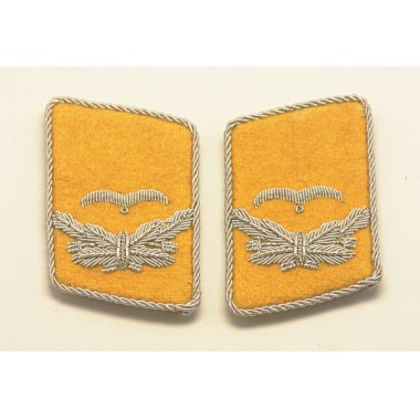 Luftwaffe 2nd Lt Collar Tabs