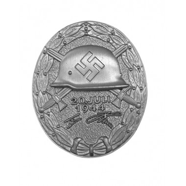 1944 Wound Badge in Silver