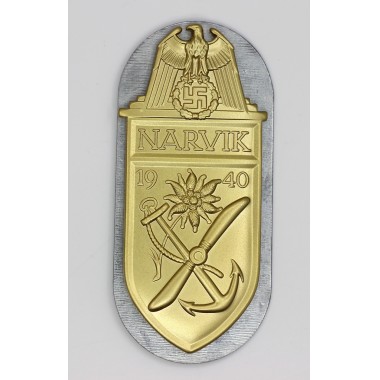Narvik Shield in Gold