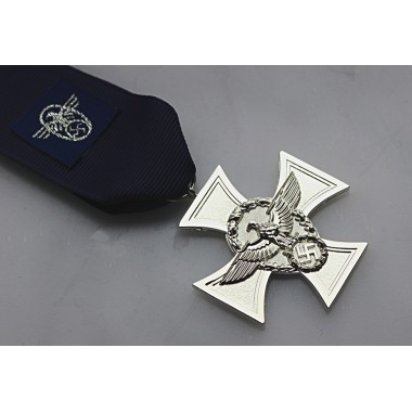 Police Long Service Award (18 Years)