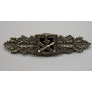 Close Combat Clasp in Bronze