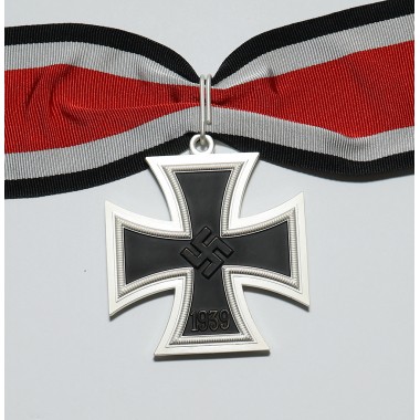 1939 Grand Cross