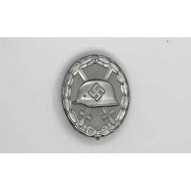 Silver Wound Badge with LDO Box