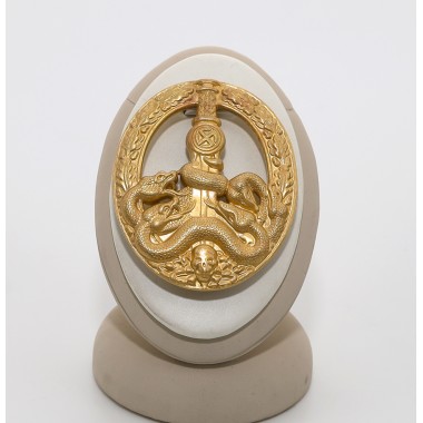 Anti-Partisan War Badge in Gold with LDO Box