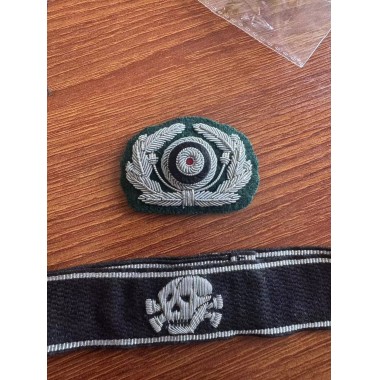 embroidered totenkopf cuff title 1pcs and Heer cockade 1pcs