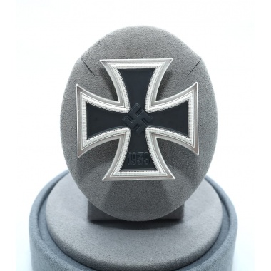 WW2 Iron Cross 1st Class