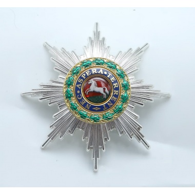 The Grand Cross Star of the Royal Guelphic Order （Germany）