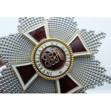 The Grand Cross Star of Leopold（Austria)