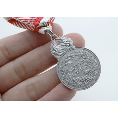 Silver Military Merit Medal with Swords,Karl I（Austria-Hungary)
