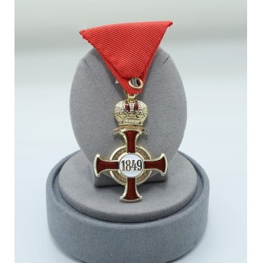 Golden Cross of Merit on the Red Ribbon with the Crown( Austria-Hungary)