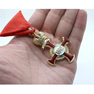 Golden Cross of Merit on the Red Ribbon with the Crown( Austria-Hungary)