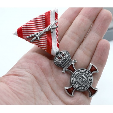 Silver Cross of Merit with the Crown and Swords (Austria-Hungary)