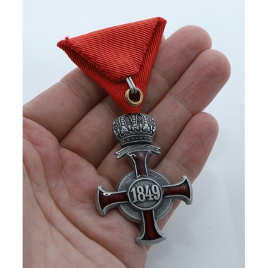 Silver Cross of Merit on the Red Ribbon with the Crown (Austria-Hungary)