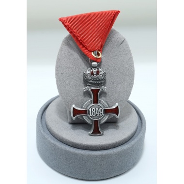 Silver Cross of Merit on the Red Ribbon with the Crown (Austria-Hungary)